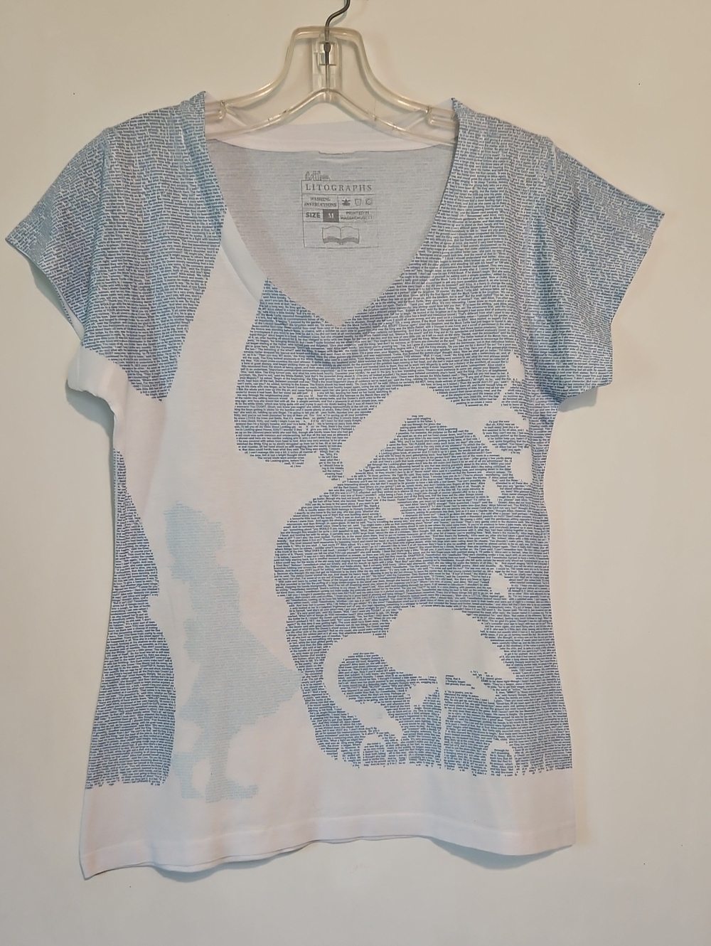 Alice In Wonderland LITHOGRAHS v-neck Graphic Tee Story Print Med. Original